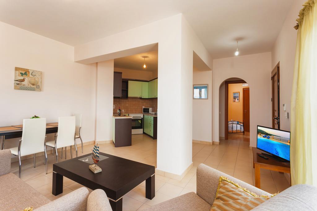 Villa Akros And Suites Keri Exteriér fotografie