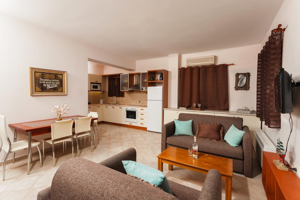 Villa Akros And Suites Keri Exteriér fotografie